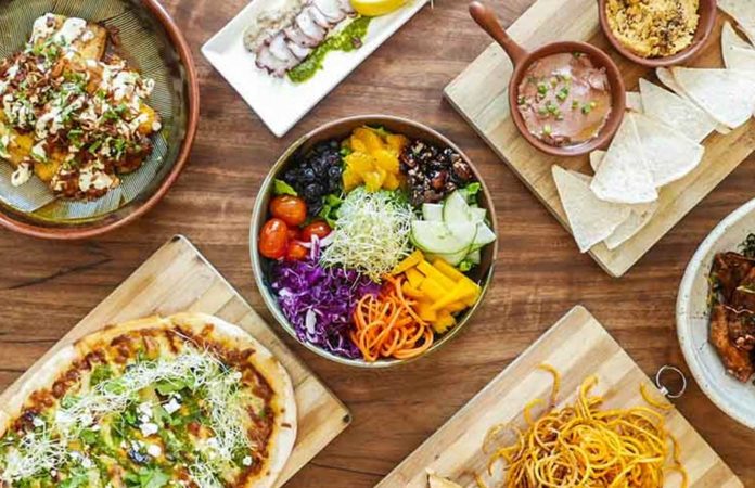 9 Restaurants With Healthy Alternative Choices: Smart Eating On The Go