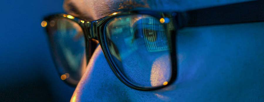 Who Should Use Blue Light Blockers?